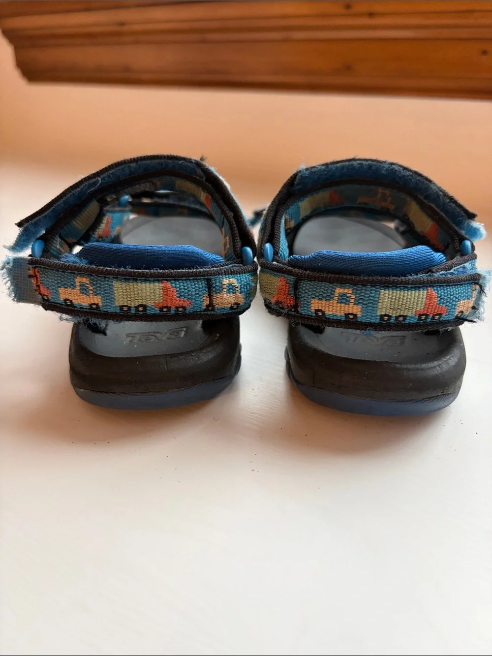 Teva Toddler’s Hurricane XLT Jr Sandals Size 8T